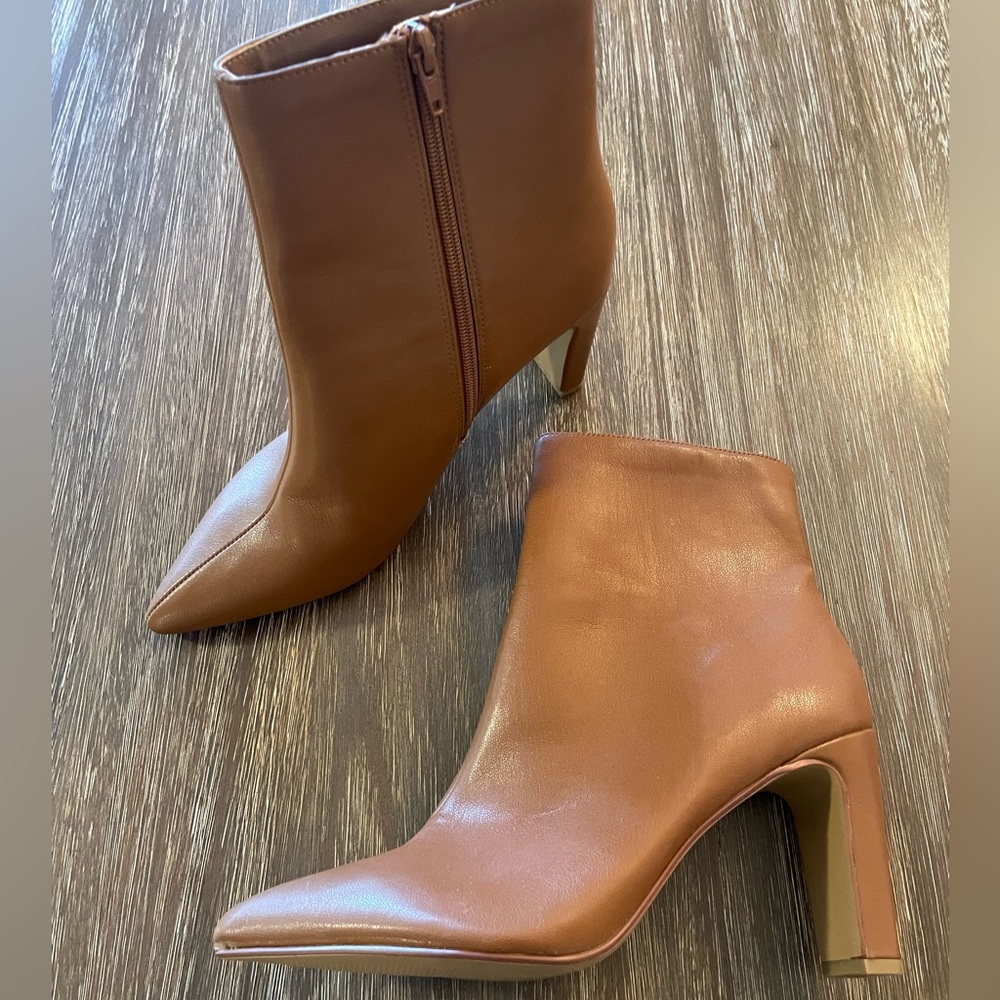 Chinese Laundry Brown Ankle Boots